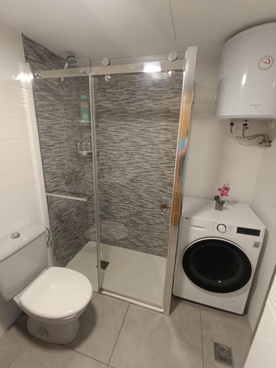 Apartment To Rent In Costa Blanca Torrevieja Exterior photo